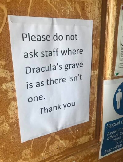 Dracula grave.jpg