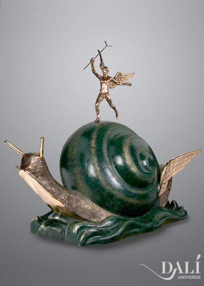 dali_museum_sculpture_snail_and_the_angel.jpg