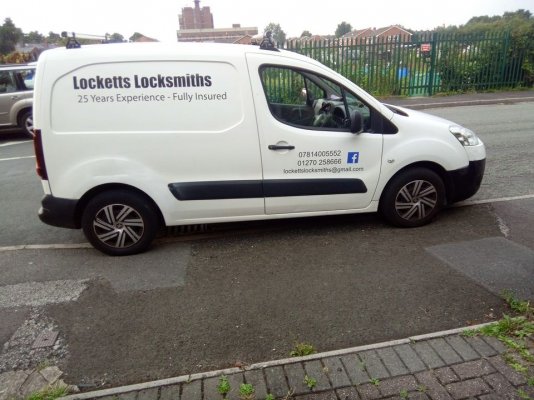 Locketts Locksmiths.jpeg