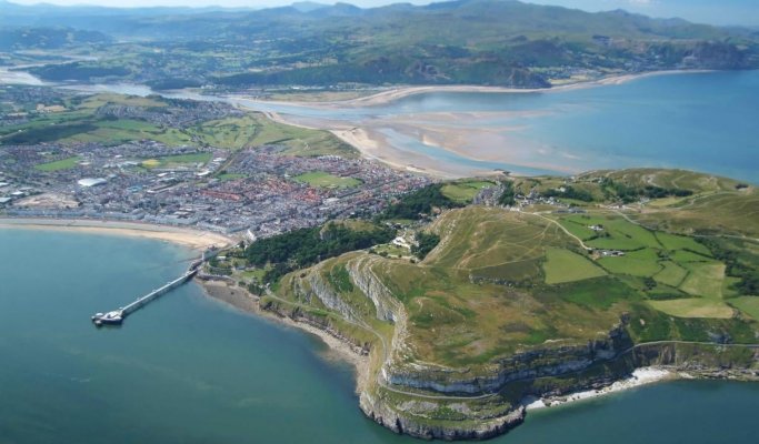 The Great Orme and the Victorian Town of Llandudno.jpg