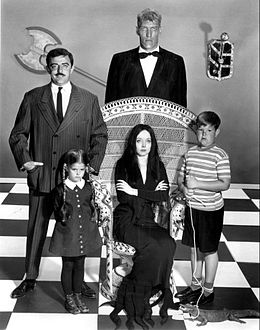 260px-Addams_Family_main_cast_1964.JPG