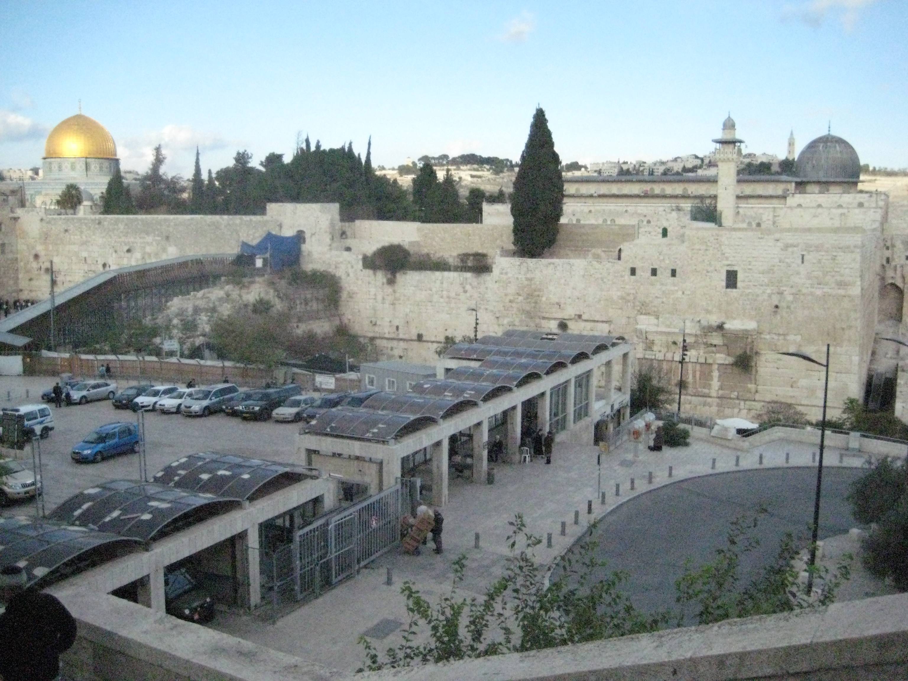 JerusalemHarMoriah.jpg