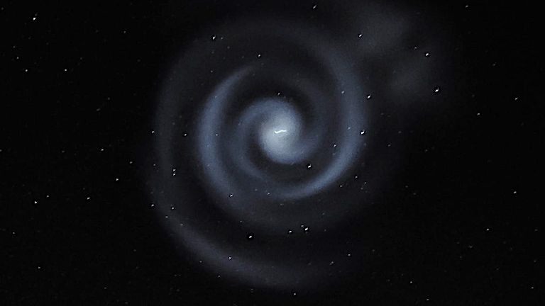 skynews-spiral-light-new-zealand_5810421.jpg