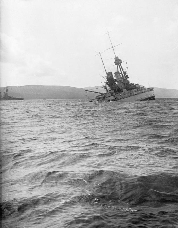 SMS_Bayern_sinking.jpg