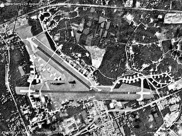 Soesterberg-airfield-1977.jpg