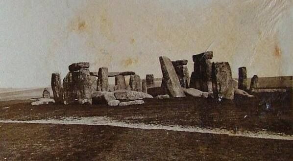 stonehenge in 1800s..jpg