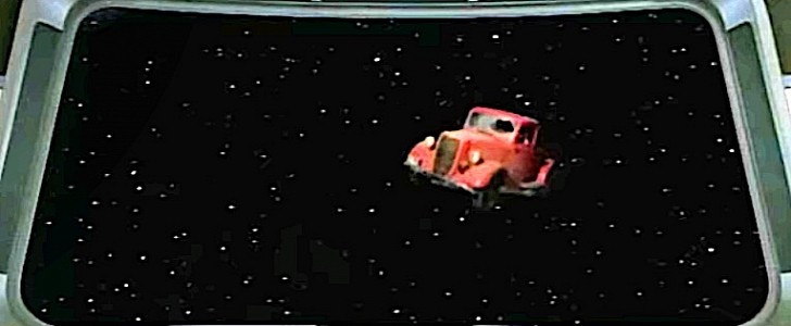 that-time-when-we-found-a-car-floating-in-space-168656-7.jpg